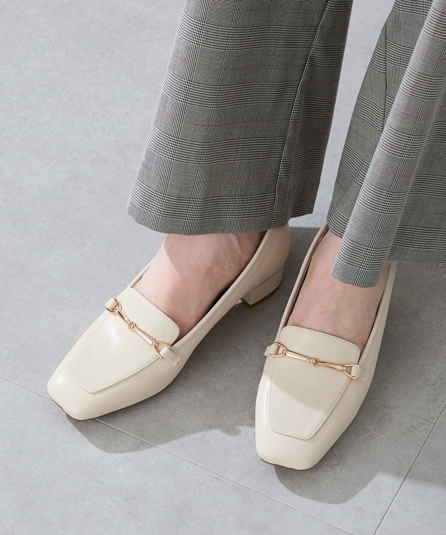 WA Oriental TRaffic「メタリックラインビット ヒール ローファー /52301 通勤靴 オフィス」|パンプス|