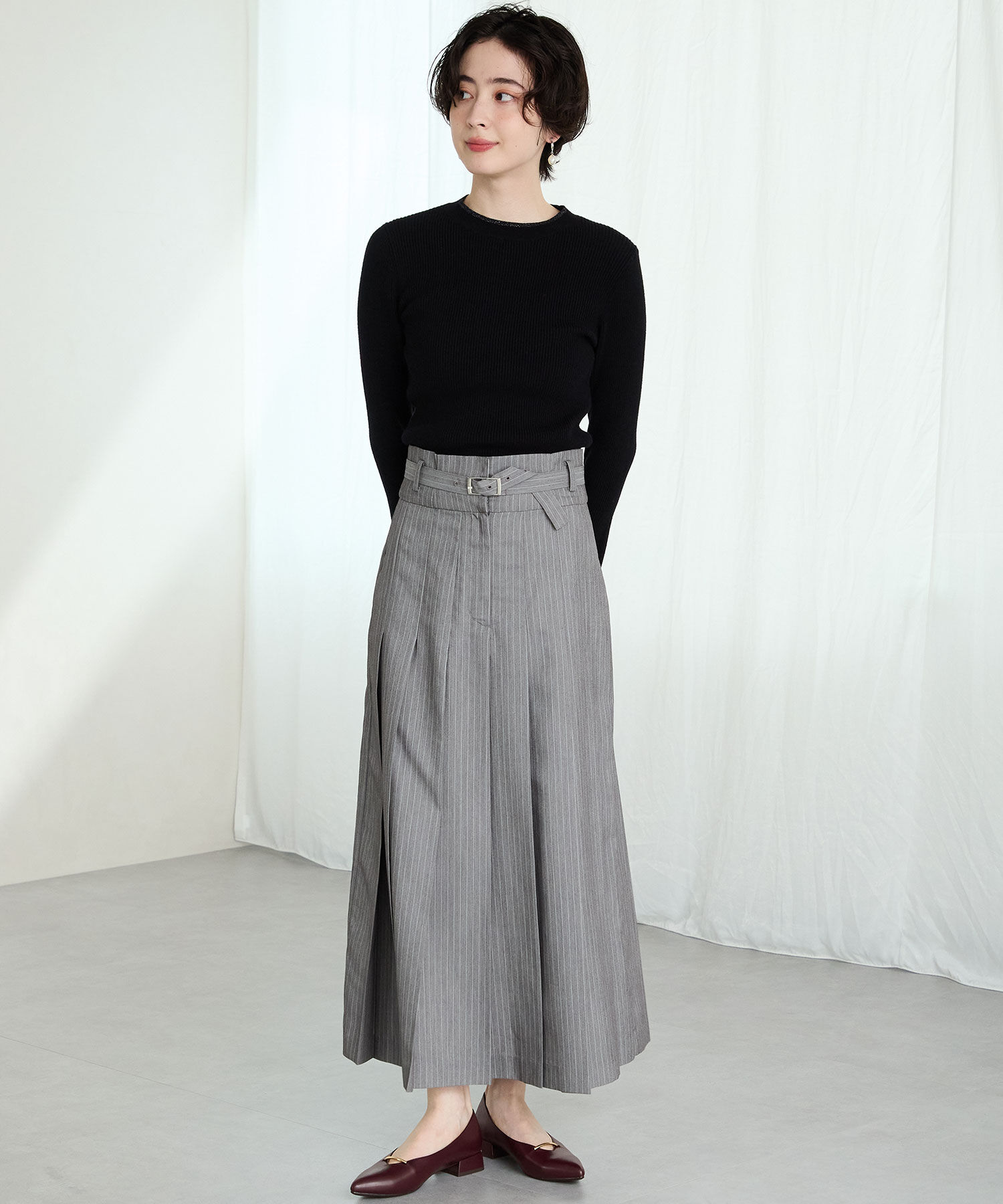 ORiental TRaffic「【WEB限定】ラインメタルパーツ ポインテッドトゥ パンプス /55304 フラット シンプル」|パンプス|