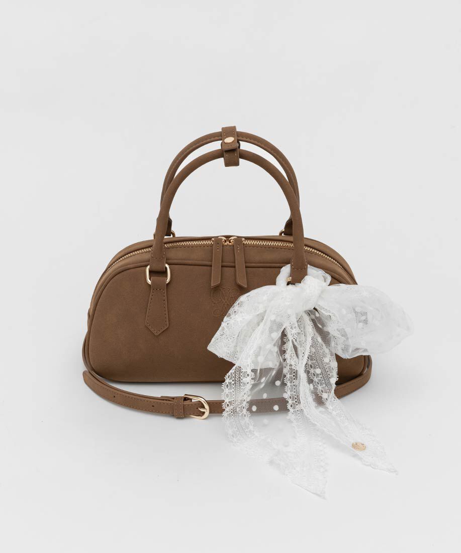  「2WAY スカーフ付きエンボスロゴボストンバッグ」|ハンドバッグ|