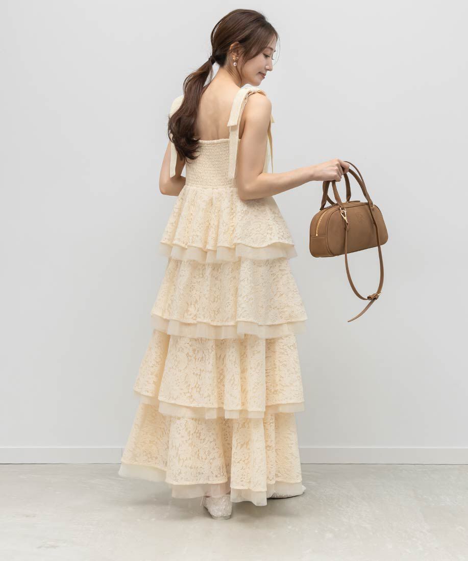  「2WAY スカーフ付きエンボスロゴボストンバッグ」|ハンドバッグ|