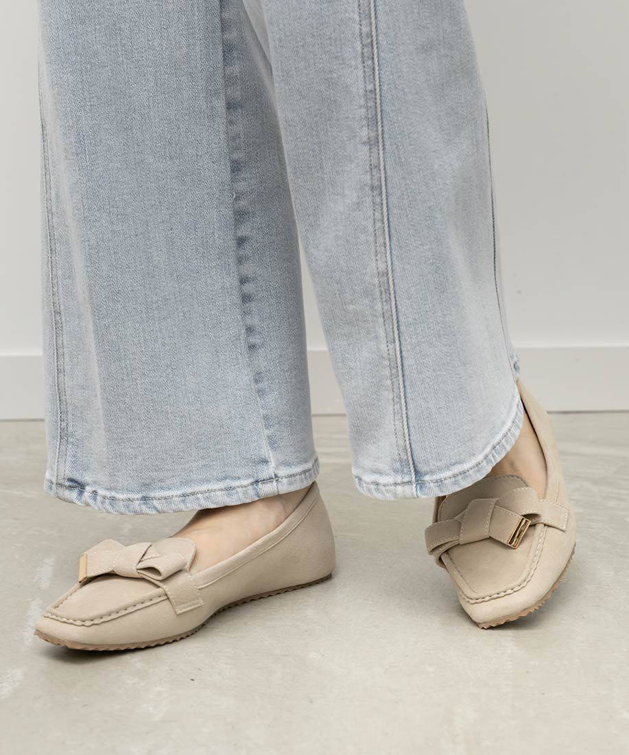  「スクエアトゥリボンモカシンシューズ」|ローファー|ベージュ