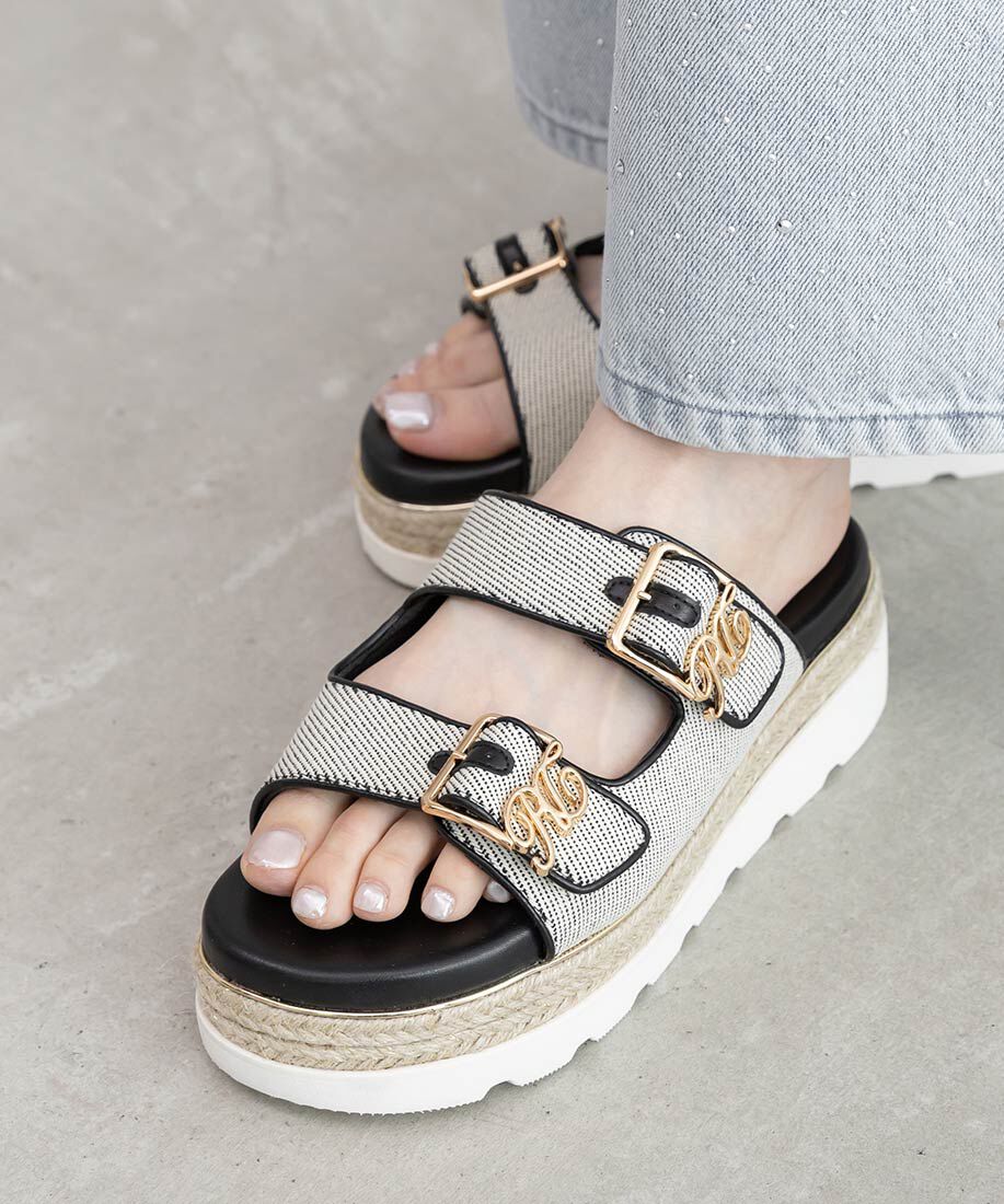  「モノグラムバックルダブルベルトサンダル」|サンダル|