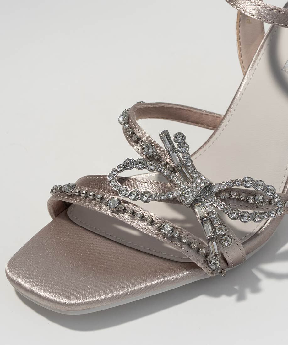  「ビジューリボンストラップサンダル」|サンダル|