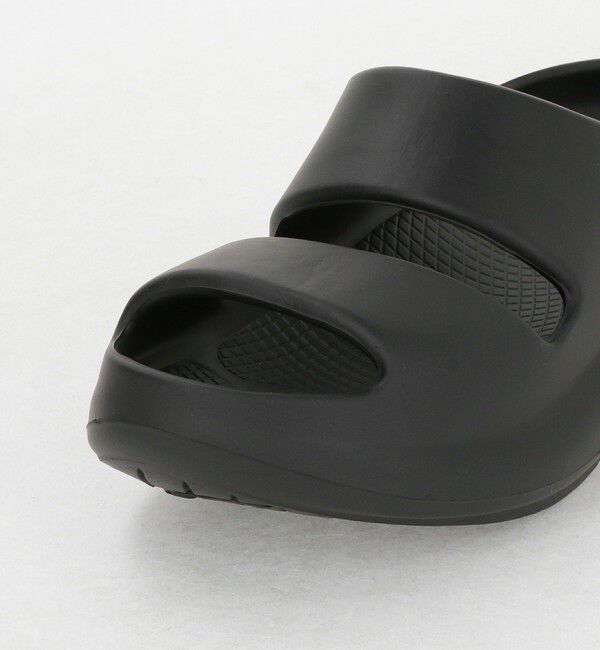 ODETTE E ODILE「＜OOFOS＞ Ooyea」|サンダル|