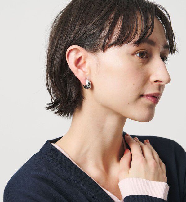 UNITED ARROWS「PLUMP C イヤリング」|イヤリング|