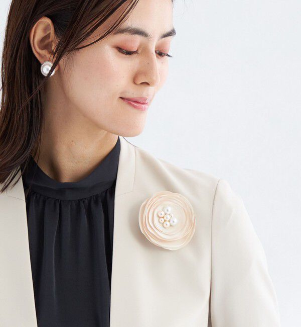 UNITED ARROWS green label relaxing「フラットフラワー コサージュ」|ブローチ・コサージュ|OFF WHITE