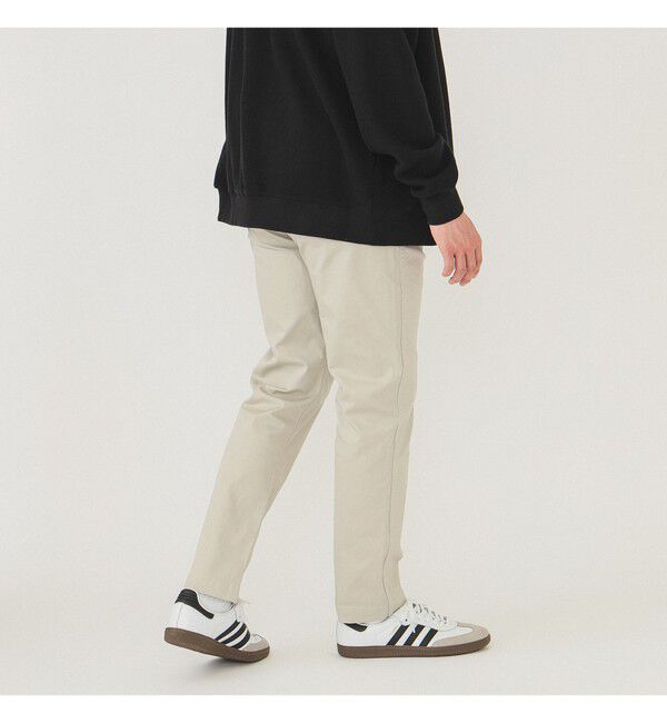 BEAMS「コットンピケ ストレッチ テーパード パンツ」|チノ|