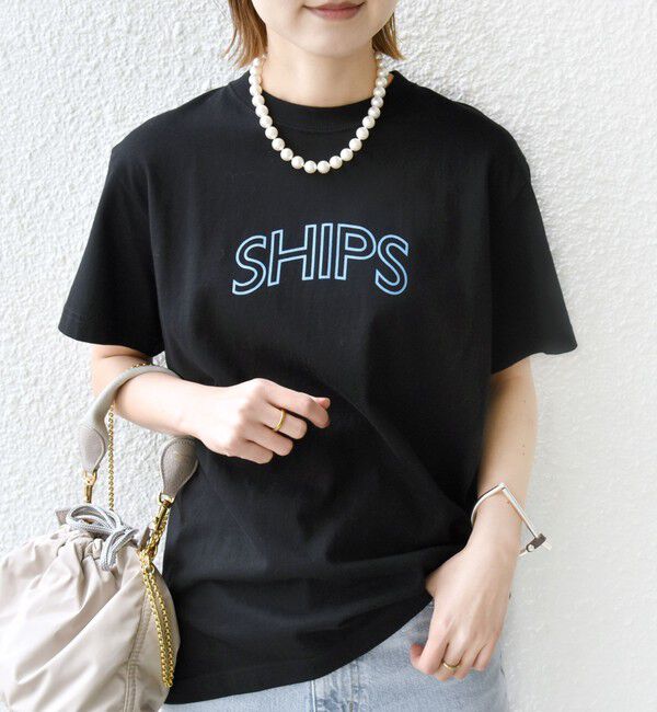 SHIPS for women「【WEB限定】 SHIPS ラウンド プリント ロゴ TEE」|Tシャツ・カットソー|ブラック