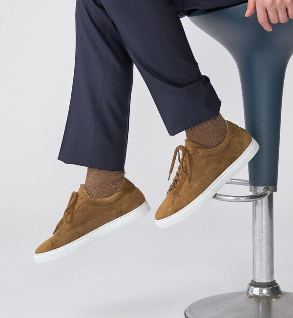 SHIPS「【SHIPS別注】PIEVE: カーフ スウェード レザー スニーカー」|スニーカー|