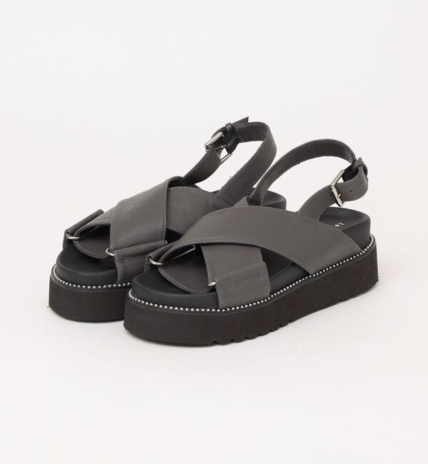 quaranciel「quaranciel: プラットフォーム クロス スタッズ サンダル」|サンダル|