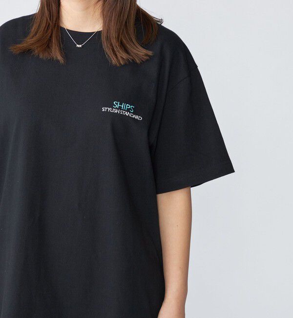 SHIPS「【WEB限定】SHIPS: STYLISH STANDARD ロゴ 刺繍 Tシャツ」|Tシャツ・カットソー|