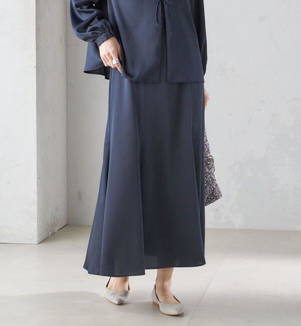 SHIPS for women「【SHIPS別注】troisiemeCHACO:〈手洗い可能〉サテン マーメイド スカート（セレモニー対応可）」|スカート|