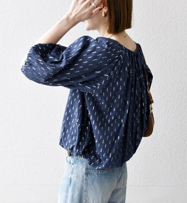 SHIPS any「SHIPS any:〈洗濯機可能〉ラメ ドビー ギャザー パフ スリーブ ブラウス」|シャツ・ブラウス|