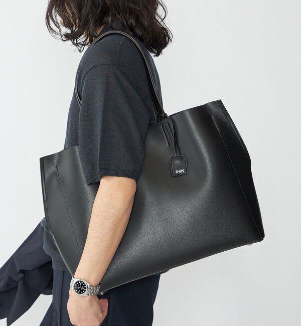 SHIPS「【WEB限定】SHIPS: ライトウェイト 合成皮革 ビズ ホリゾンタル ジップ ブリーフ バッグ」|トートバッグ|