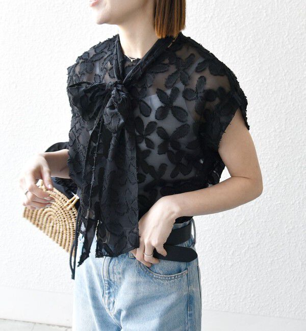 SHIPS any「SHIPS any:〈手洗い可能〉シアー フラワー ジャカード ボウタイ フレンチ ブラウス」|シャツ・ブラウス|