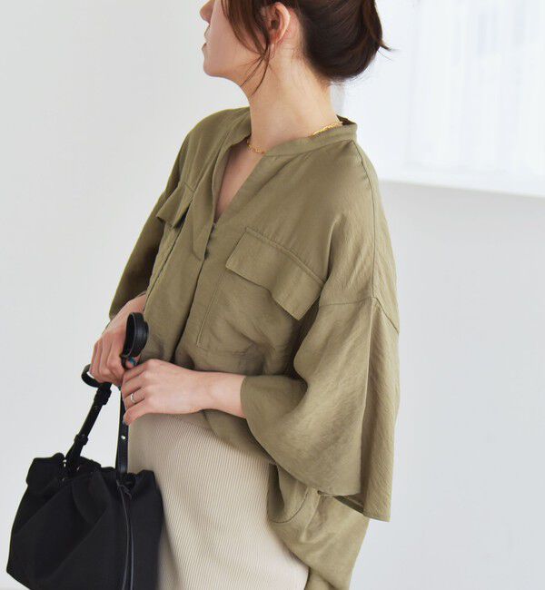quaranciel「quaranciel:〈手洗い可能〉フレア ハーフスリーブ バンドカラー スキッパー シャツ」|シャツ・ブラウス|カーキ