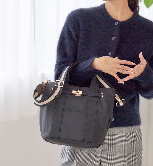 SHIPS for women「《一部追加予約》【WEB限定】パーテーション ライン テープ バッグ」|ショルダー・メッセンジャー|