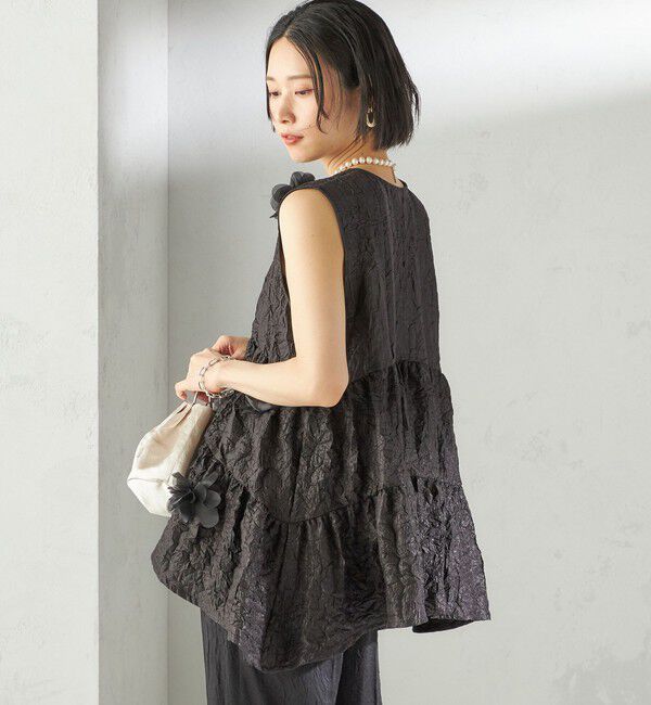 SHIPS for women「TORRAZZO DONNA:〈手洗い可能〉フラワー ティアード ブラウス」|シャツ・ブラウス|