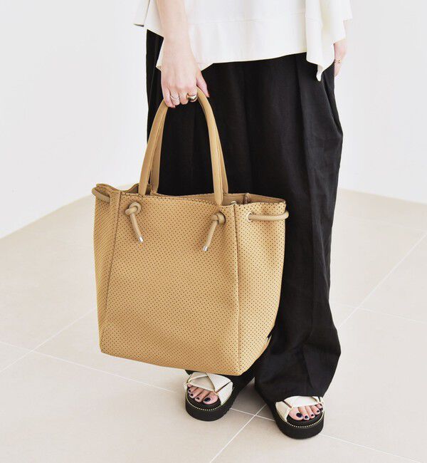 quaranciel「quaranciel: パンチング ロープ デザイン トート バッグ（A4対応）」|トートバッグ|