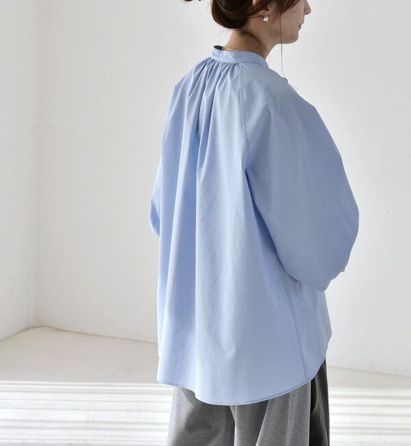 quaranciel「quaranciel:〈洗濯機可能〉REPREVE バンドカラー ギャザー パフ シャツ ブラウス」|シャツ・ブラウス|