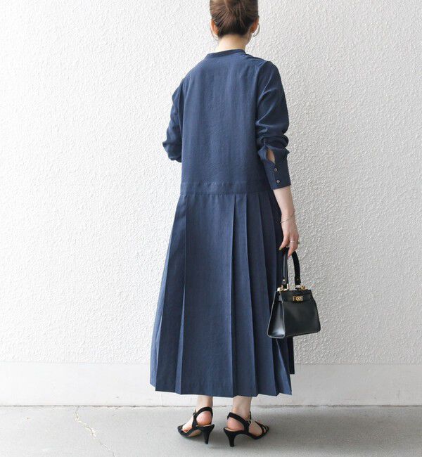 SHIPS any「SHIPS any:〈洗濯機可能〉ピーチスキン サイド プリーツ バンドカラー シャツ ワンピース」|ワンピース|