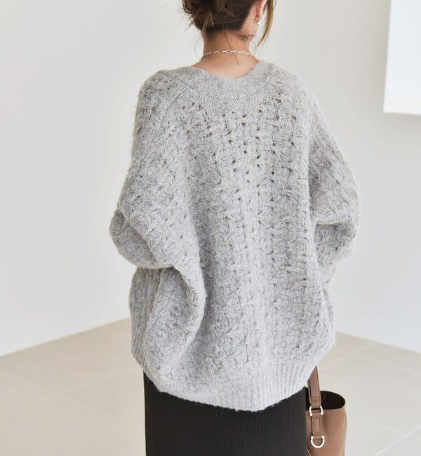 quaranciel「quaranciel: 透かし編み Vネック コンパクト ドルマンニットカーディガン」|カーディガン|