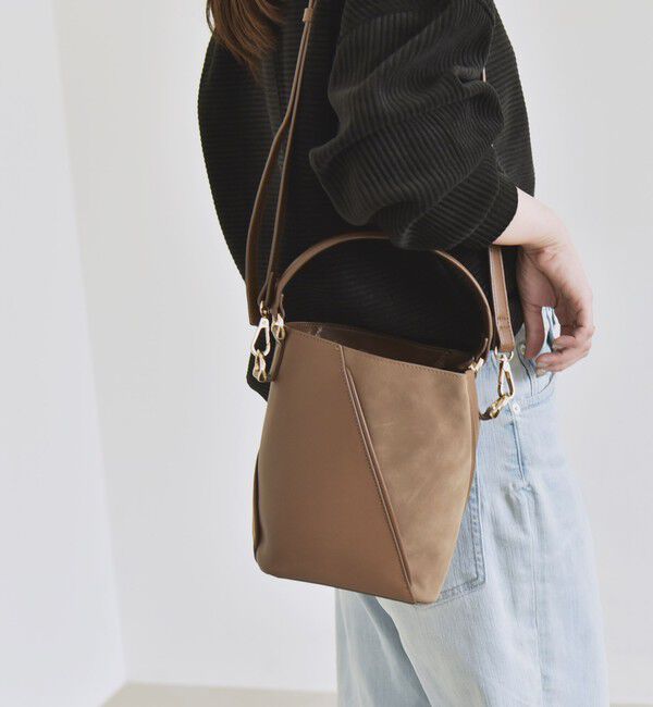 quaranciel「quaranciel: 2way コンビ バケツ ショルダーバッグ &times; フェイクファー 巾着」|ショルダー・メッセンジャー|