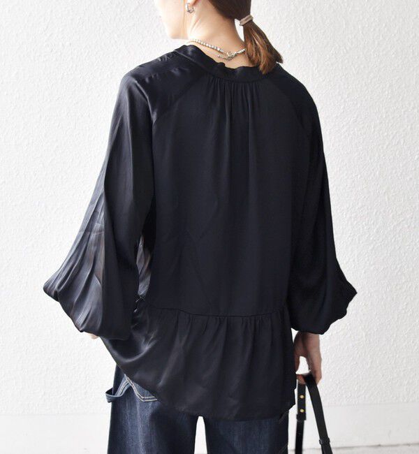 SHIPS any「SHIPS any:〈洗濯機可能〉サテン 刺繍 スキッパー ペプラム ブラウス」|シャツ・ブラウス|