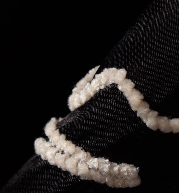 SHIPS any「SHIPS any:〈洗濯機可能〉サテン 刺繍 スキッパー ペプラム ブラウス」|シャツ・ブラウス|