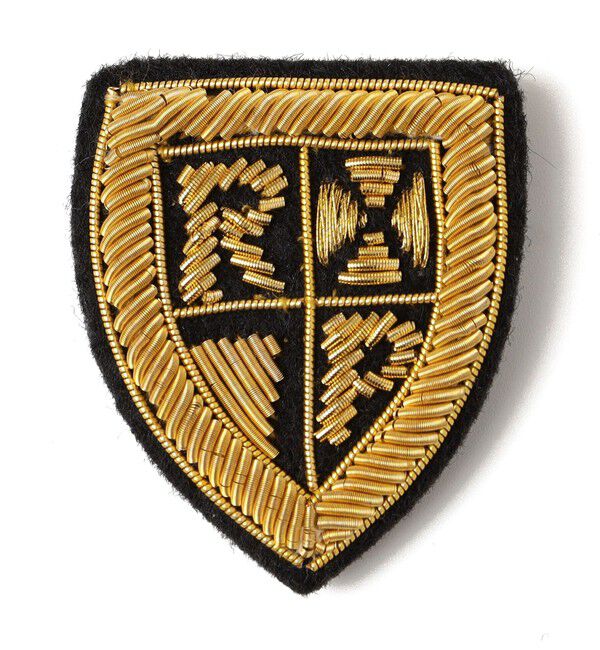 SHIPS for women「ANATHA:刺繍 ブローチ（ペナント・乗り物）」|ブローチ・コサージュ|ストーン