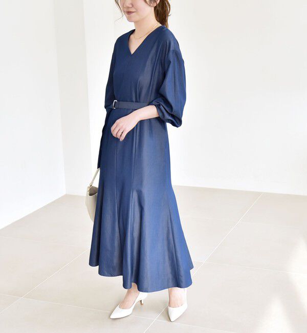 quaranciel「quaranciel:〈洗濯機可能〉ツイル Vネック ベルト フレア ワンピース」|ワンピース|