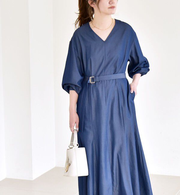 quaranciel「quaranciel:〈洗濯機可能〉ツイル Vネック ベルト フレア ワンピース」|ワンピース|