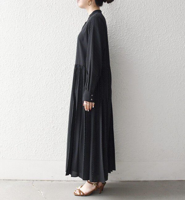 SHIPS any「《追加予約》SHIPS any:〈手洗い可能〉ドット バンドカラー プリーツ ロング ワンピース」|ワンピース|