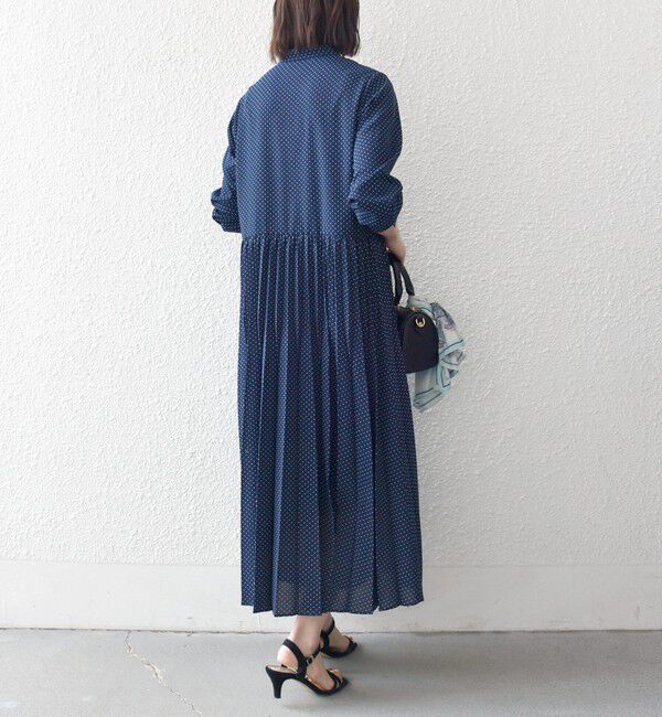 SHIPS any「《追加予約》SHIPS any:〈手洗い可能〉ドット バンドカラー プリーツ ロング ワンピース」|ワンピース|