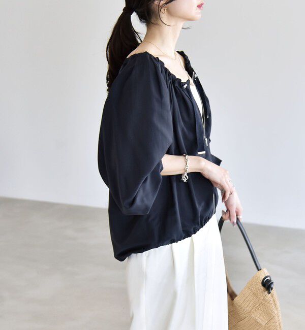 quaranciel「quaranciel:〈洗濯機可能〉シアー ドロスト ギャザー ショート ブルゾン」|その他|