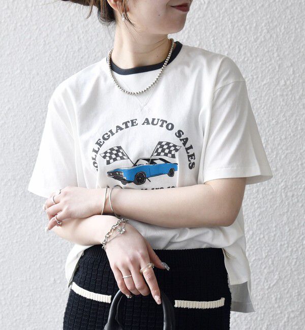 SHIPS any「【SHIPS any別注】Collegiate Pacific:〈洗濯機可能〉V ガゼット プリント & 刺繍 Tシャツ」|Tシャツ・カットソー|