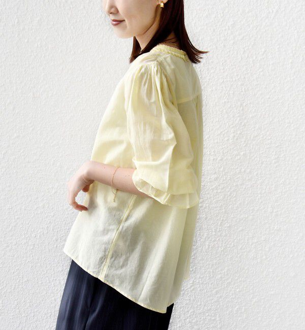 SHIPS for women「〈手洗い可能〉綿 シルク Vネック フリル タック ブラウス」|シャツ・ブラウス|