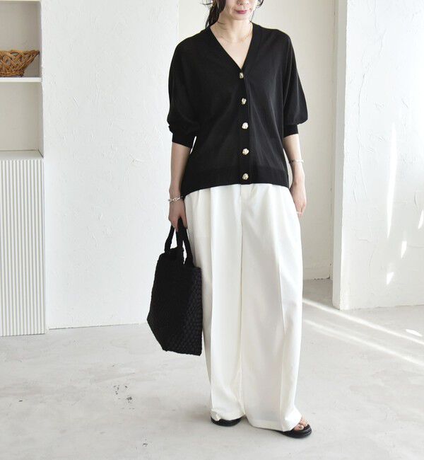 quaranciel「《予約》quaranciel:〈接触冷感/手洗い可能〉メタルボタン Vネック シアー ニット カーディガン」|カーディガン|