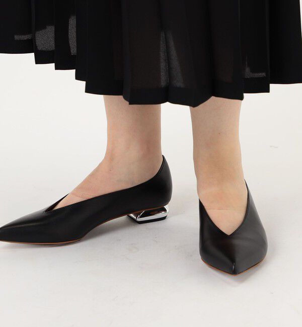 TOMORROWLAND GOODS「L'unique et moi VAGUE ポインテッドトゥパンプス」|パンプス|