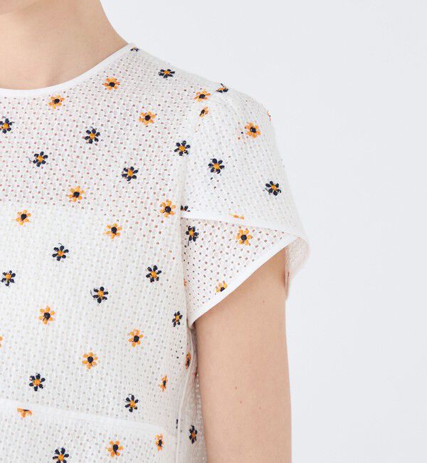 TOMORROWLAND collection「リーシェフラワー ペタルスリーブブラウス」|シャツ・ブラウス|