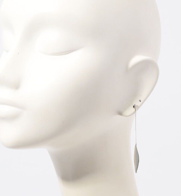 TOMORROWLAND GOODS「SASKIA DIEZ LEAVES ピアス」|ピアス|