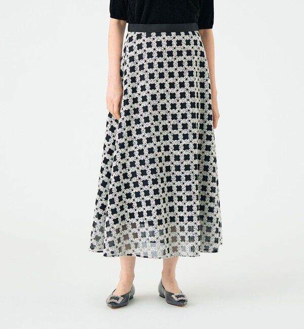 Ballsey「フラッフィーヤーンエンブロイダリー フレアスカート」|スカート|