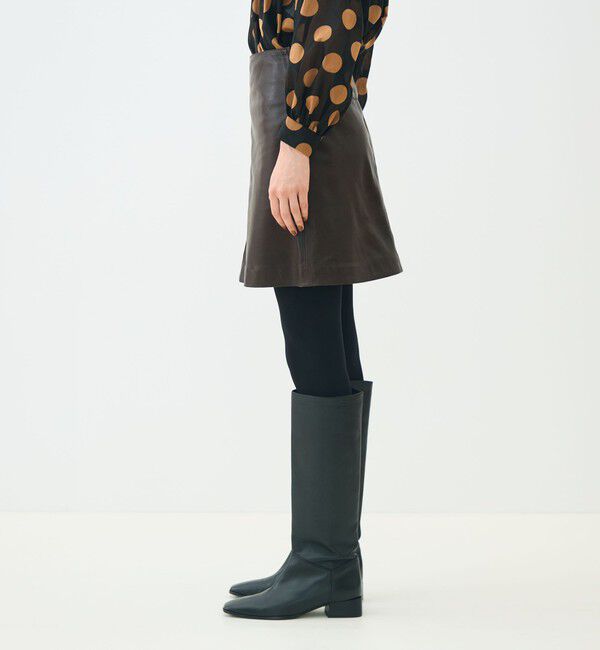 TOMORROWLAND collection「ベジタブルレザー トラペーズミニスカート」|台形|