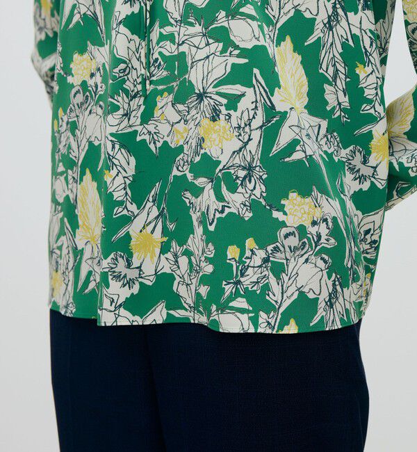 TOMORROWLAND collection「コックスコブフラワープリント ループリボンブラウス」|シャツ・ブラウス|