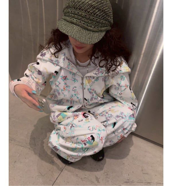 Oriens JOURNAL STANDARD「【Ashley Williams】 BUTTERFLY HOODIE」|パーカー|