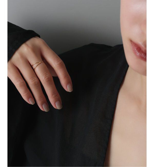 Lilas by Spick&Span「V型フォークリング K10」|リング|