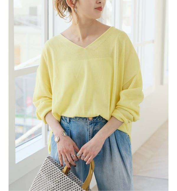 Spick and Span「ペーパーヤーンVネックルーズプルオーバー」|ニット・セーター|