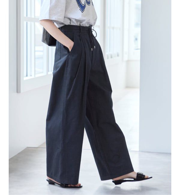 U by SPICK&SPAN「《予約》ルーズタックチノパンツ」|チノ|