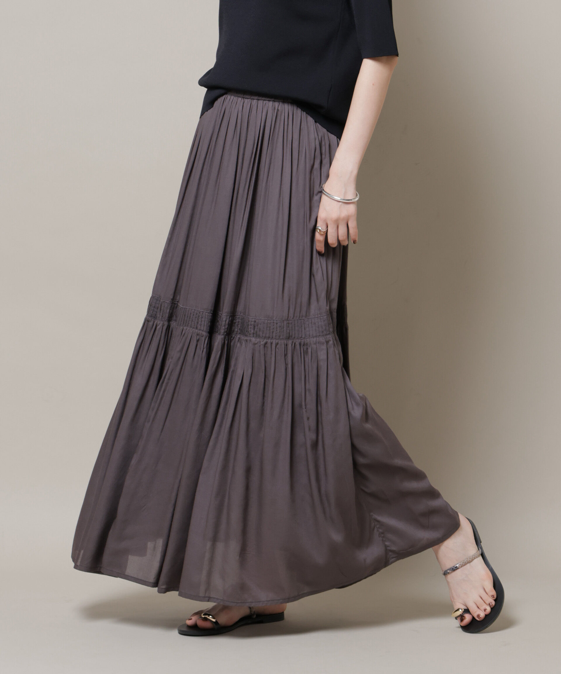 nano･universe「made in INDIA ギャザー切り替えフレアスカート(セットアップ可)」|スカート|チャコール3