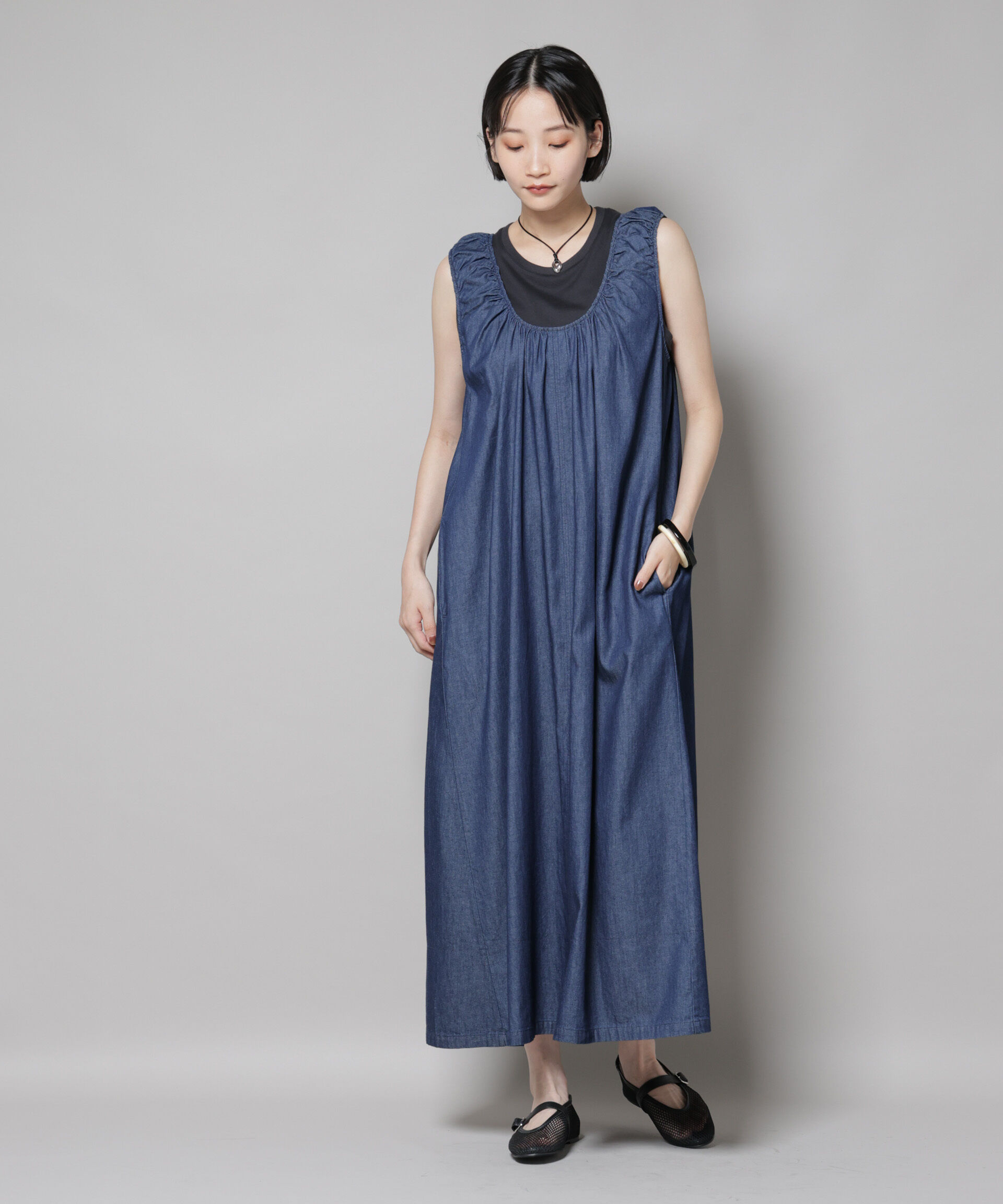 nano･universe「ギャザーデザインフレアデニムワンピース」|ワンピース|